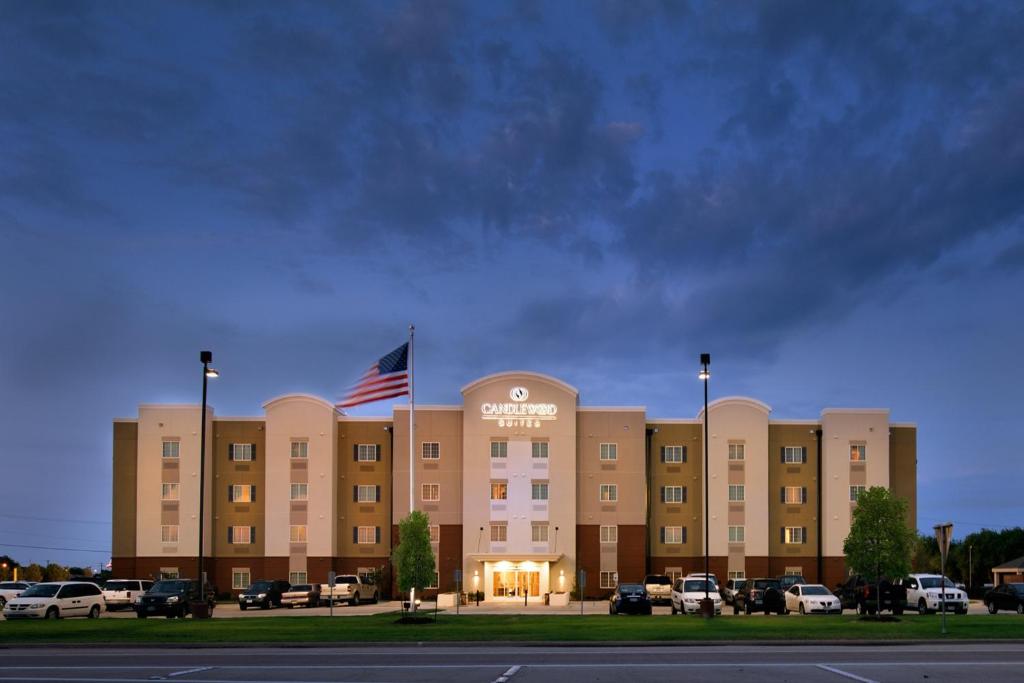 Candlewood Suites Fort Worth West an IHG Hotel Main image 1